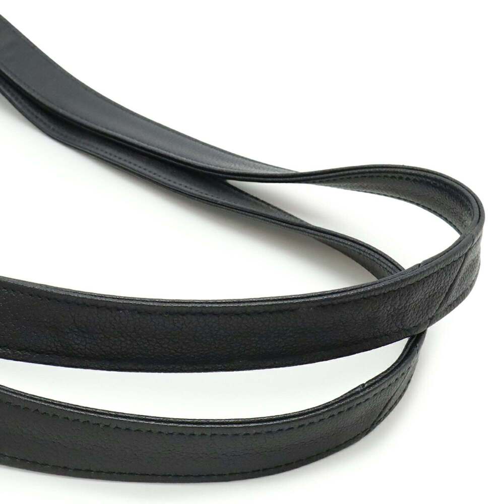 CHANEL Black Leather Shoulder Bag - Picture 6 of 10